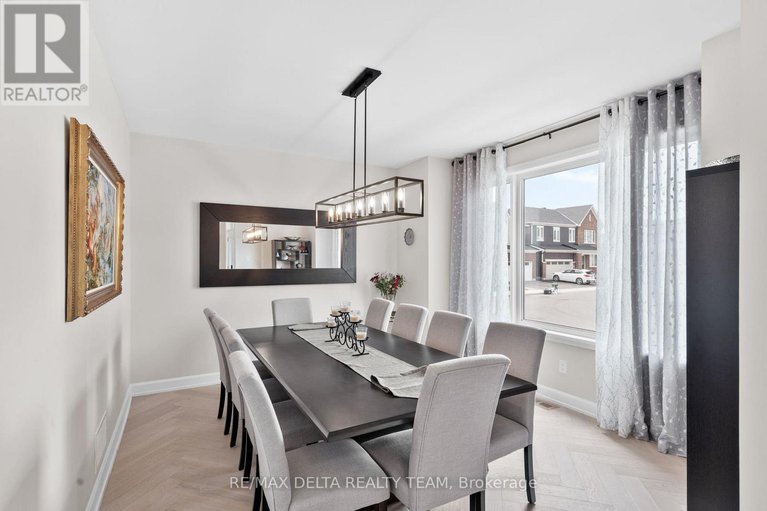 28323311/820-mercier-crescent/orleans-village/ottawa/ontario/K1W0N6_5