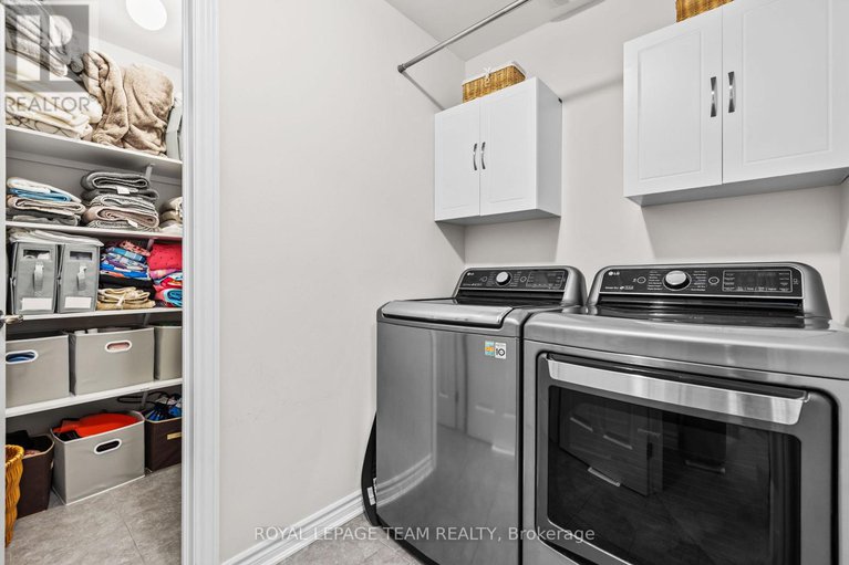 28512161/1135-apolune-street/half-moon-bay/ottawa/ontario/K2J6N8_31