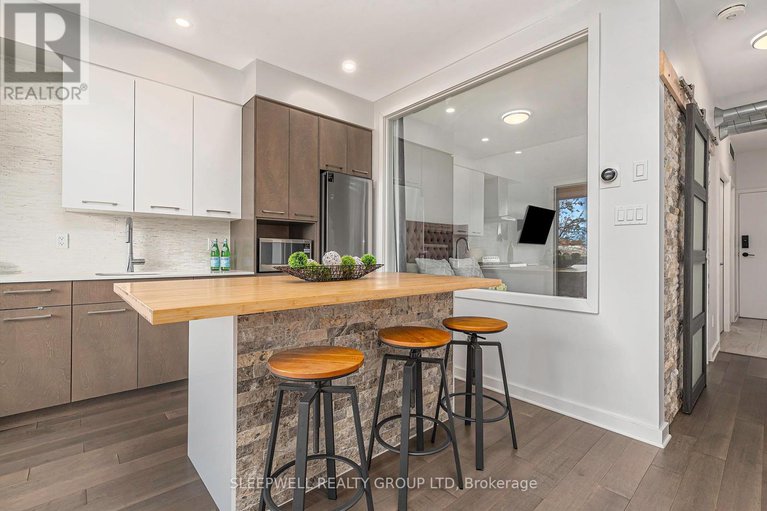 28239729/304-22-perkins-street/west-centre-town/ottawa/ontario/K1R7G5_4