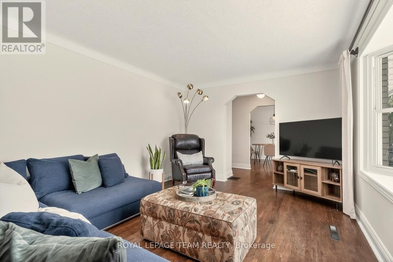 29630933/1314-randall-avenue/alta-vista/ottawa/ontario/K1H7R1_3