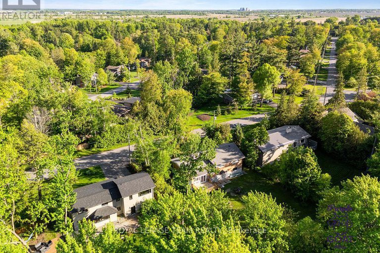 28492503/9-burnbank-street/grenfell-glen/ottawa/ontario/K2G0H2_49