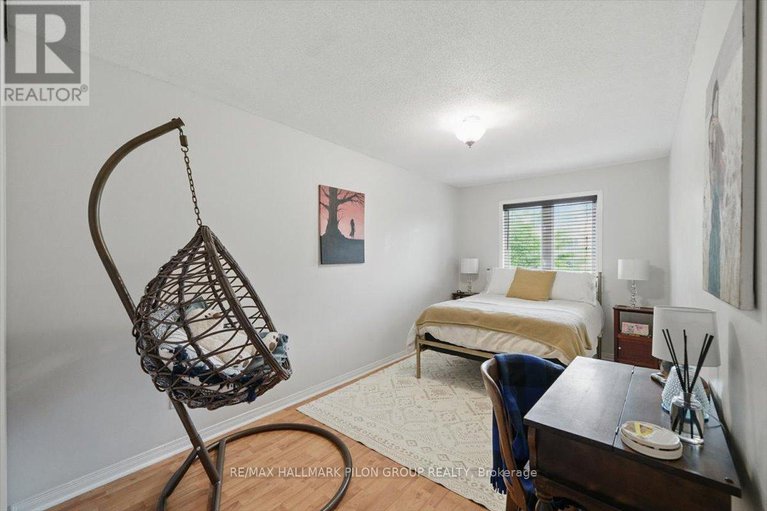 28576783/11-great-oak-private/riverview-park/ottawa/ontario/K1G6P7_15