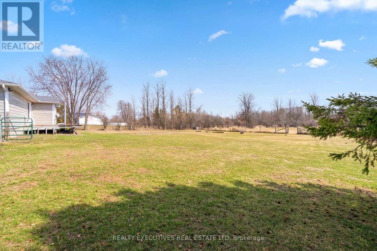 29601263/13178-froats-road/south-dundas-williamsburgh-twp/south-dundas/ontario/K0C1H0_41