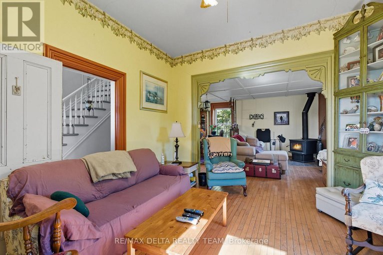 29052070/12633-north-wing-road/north-dundas-winchester-twp/north-dundas/ontario/K0C2K0_11