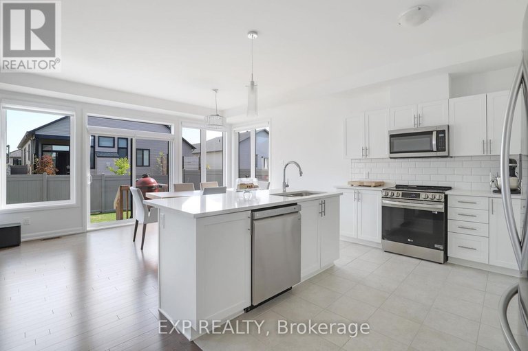 28834591/418-sterling-avenue/clarencerockland-twp/clarence-rockland/ontario/K4K0M5_9