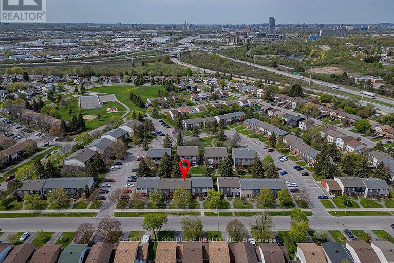 29241768/11-1342-cedarcroft-crescent/pineview/ottawa/ontario/K1B5C8_36