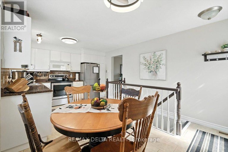 28749415/444-gilles-street/town-of-rockland/clarence-rockland/ontario/K4K1H4_14