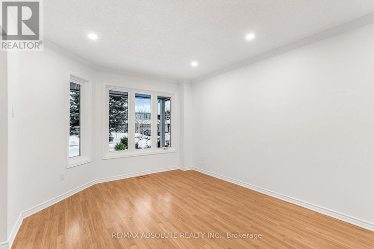 29194592/876-clearcrest-crescent/fallingbrookridgemount/ottawa/ontario/K4A3E6_13