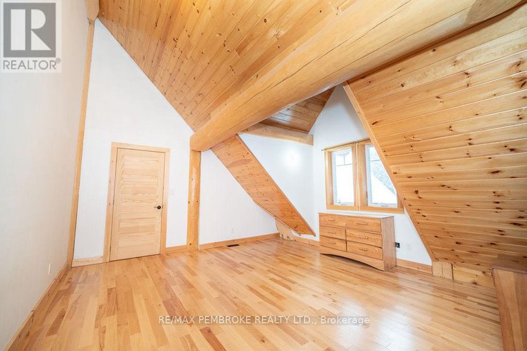 28100572/2467-darling-road/lanark-highlands-darling-twp/lanark-highlands/ontario/K0A1P0_34