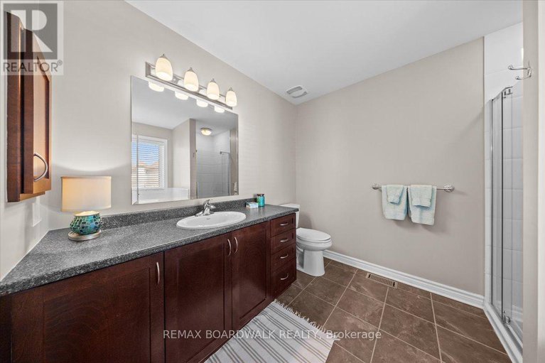 29240598/906-pellerin-place/avalon-east/ottawa/ontario/K4A0S4_35