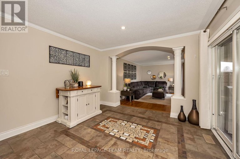 29675981/7067-donwel-drive/greely/ottawa/ontario/K4P1M7_13