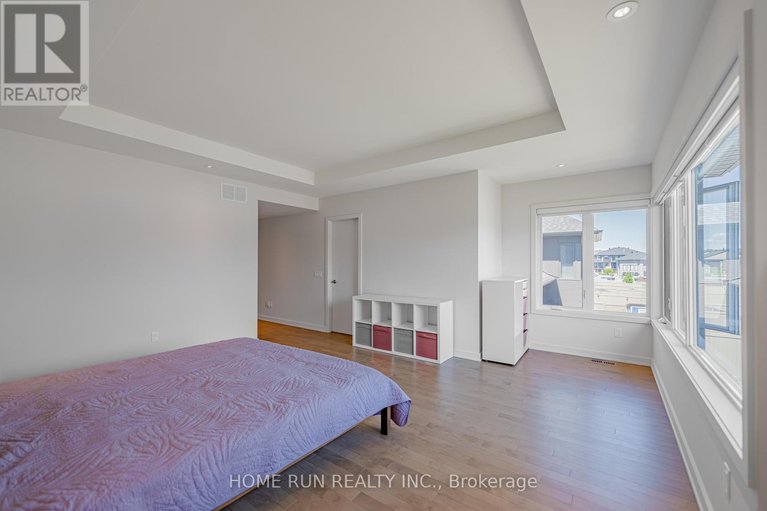 29069528/899-ralph-hennessy-avenue/riverside-southgloucester-glen/ottawa/ontario/K1X0B1_34