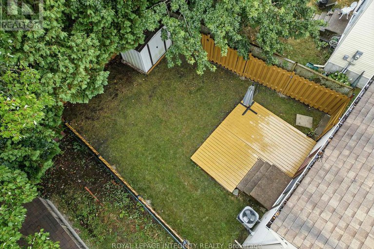 28843090/7900-decarie-drive/orleans-wood/ottawa/ontario/K1C2K3_44
