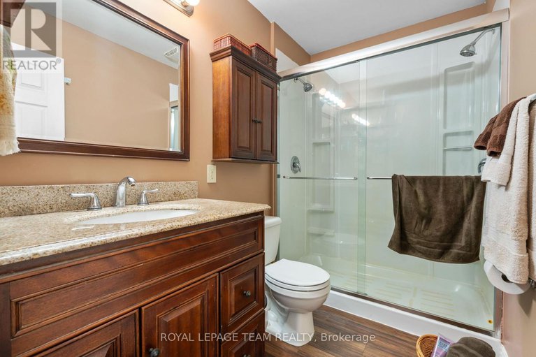 28634702/5687-cherry-street/south-dundas-williamsburgh-twp/south-dundas/ontario/K0C1X0_22
