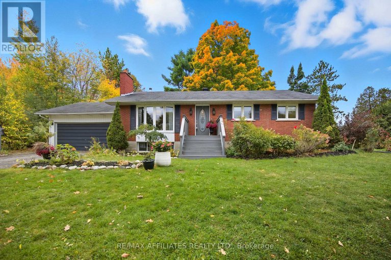 28977230/121-stamford-drive/drummond-n-elmsley-drummond-twp/drummondnorth-elmsley/ontario/K7H3C1_1