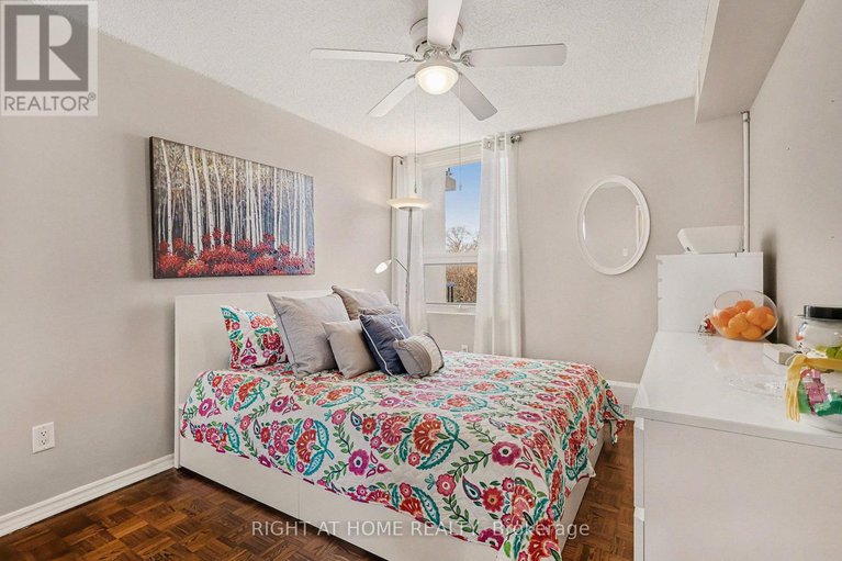 29180740/306-665-bathgate-drive/carson-meadows/ottawa/ontario/K1K3Y4_15