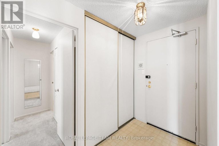 29364412/1101-1081-ambleside-drive/woodroffe/ottawa/ontario/K2B8C8_6