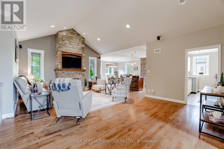28416298/20452-patricia-lane/south-glengarry-lancaster-twp/south-glengarry/ontario/K0C1A0_6