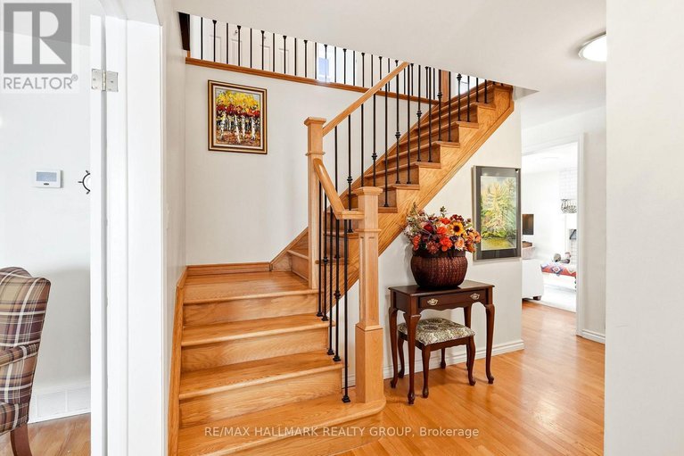 29419455/552-wilkie-drive/fallingbrookpineridge/ottawa/ontario/K4A1M7_6