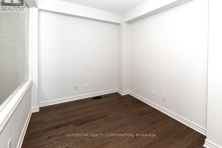 29078979/622-cordelette-circle/mer-bleuebradley-estatesanderson-park/ottawa/ontario/K1W0P6_5