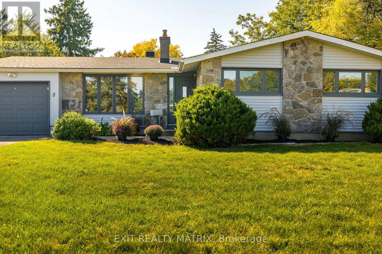 28932484/8-brian-crescent/bruce-farmgraham-parkqualicumbellands/ottawa/ontario/K2H6X3_5