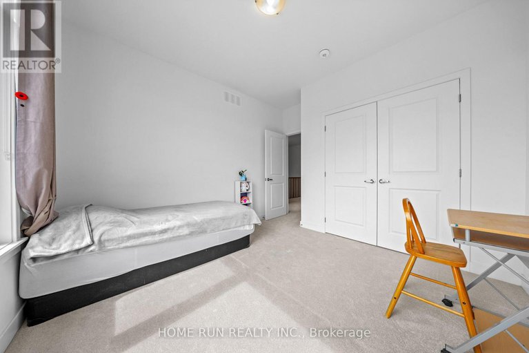 28232803/909-beckton-heights/stittsville-south/ottawa/ontario/K2S2X5_26