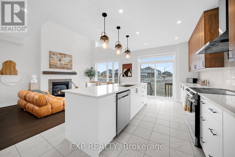 29471377/52-whooping-crane-ridge/riverside-southgloucester-glen/ottawa/ontario/K4M0P2_15