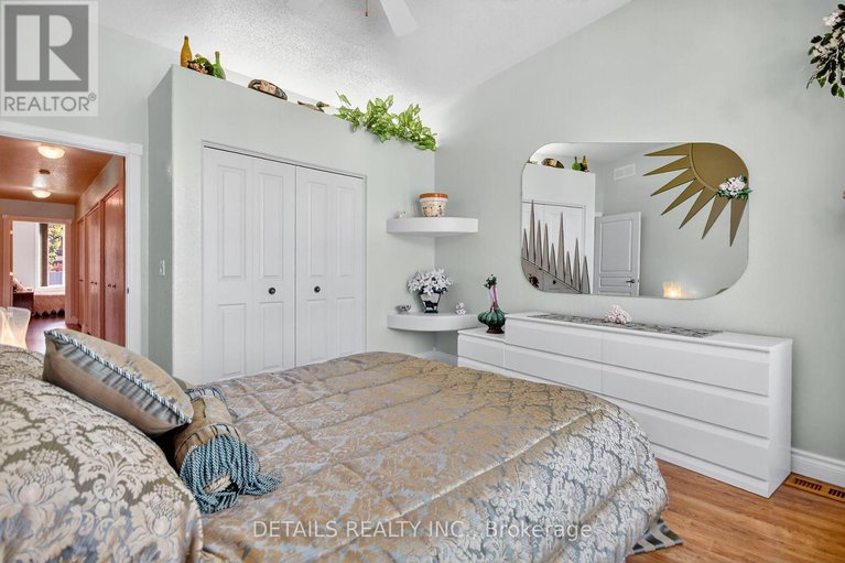 29023437/7-eagle-chase-court/cedargrovefraserdale/ottawa/ontario/K2J3N5_36