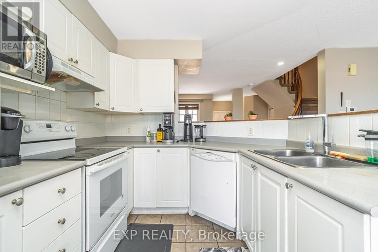 28560587/1089-ballantyne-drive/fallingbrookgardenway-south/ottawa/ontario/K4A4C6_8