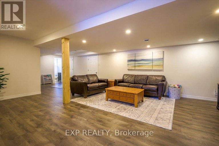 29166870/702-cedar-hill-road/pakenham/mississippi-mills/ontario/K0A2X0_19