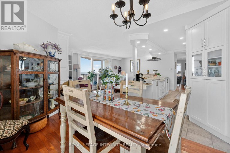 29430894/2608-1025-richmond-road/woodroffe/ottawa/ontario/K2B8G8_23