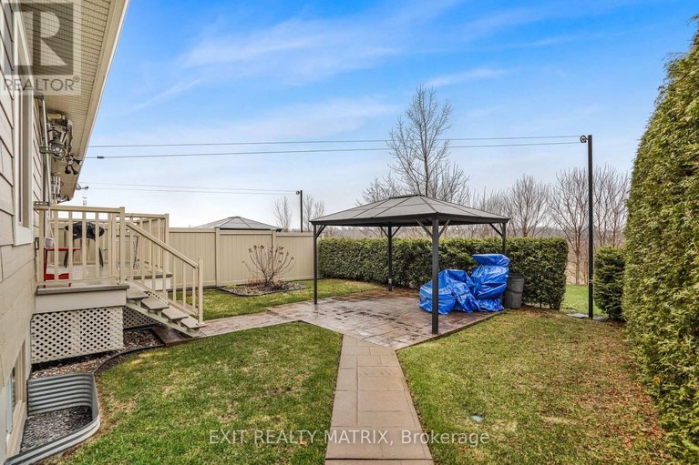 29622056/59-pilon-street/lorignal/champlain/ontario/K0B1K0_28