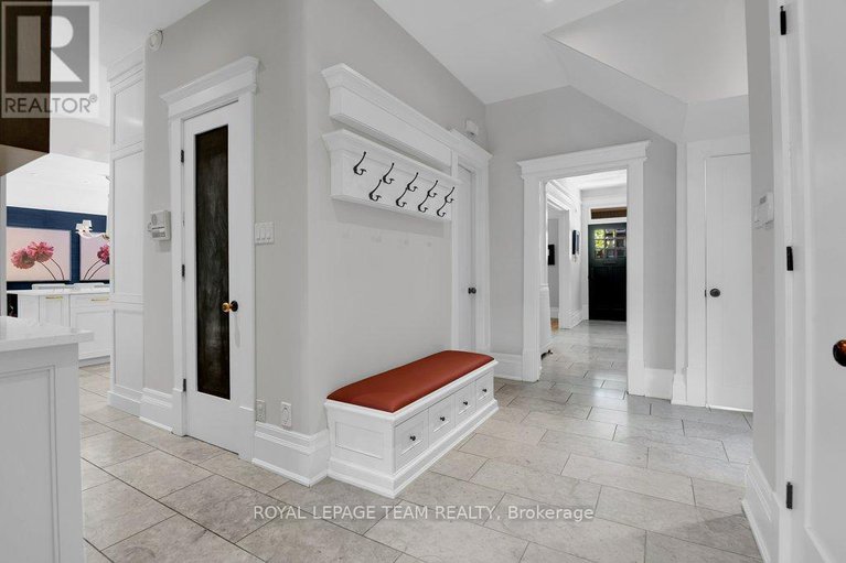 28444869/7-second-avenue/glebe/ottawa/ontario/K1S2H2_16