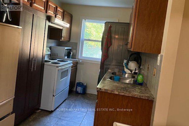 28742907/803-merivale-road/carlington/ottawa/ontario/K1Z5Z5_5