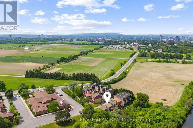 28509475/4-1011-prince-of-wales-drive/experimental-farm/ottawa/ontario/K2C3K1_31