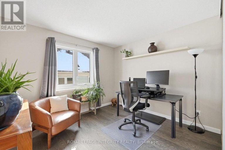 29381594/1456-michaelsem-street/chateauneuf/ottawa/ontario/K1C7C3_30