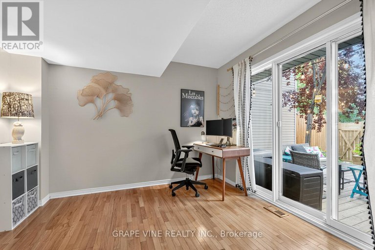 28747677/4-radstock-private/ottawa-centre/ottawa/ontario/K1R5J8_13
