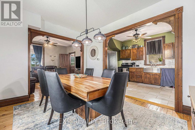 28427101/1589-river-road/mcnabbraeside-twps/mcnabbraeside/ontario/K0A1G0_9