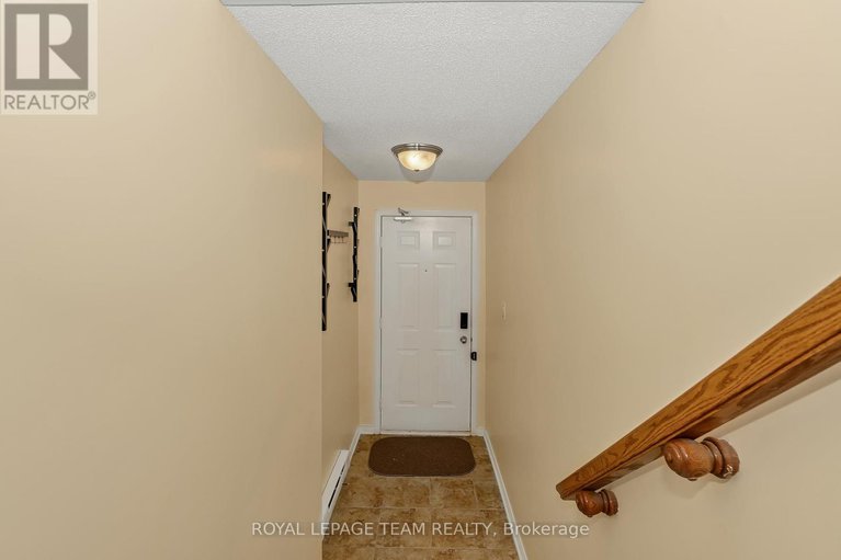 28741870/245-keltie-private/longfields/ottawa/ontario/K2J0A2_3