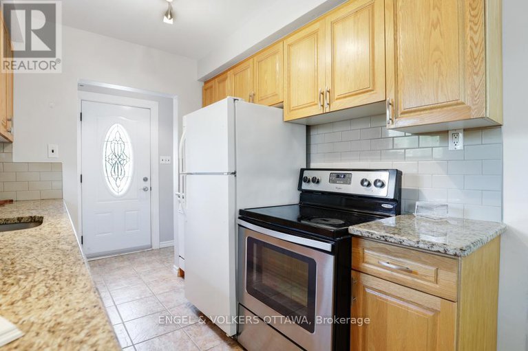 28847958/814-pleasant-park-road/elmvale-acres/ottawa/ontario/K1G1Y9_8