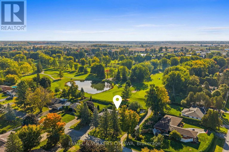 29309031/1304-fairway-drive/manotick-south-to-roger-stevens/ottawa/ontario/K4M1B3_46