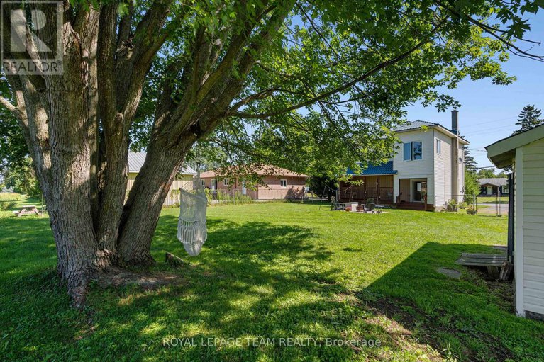 28637618/3242-gendron-road/clarencerockland-twp/clarence-rockland/ontario/K0A2A0_47