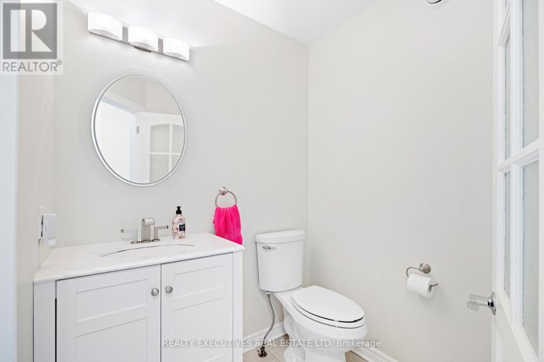 29633987/5520-bridlewood-court/iroquois/south-dundas/ontario/K0E1K0_12