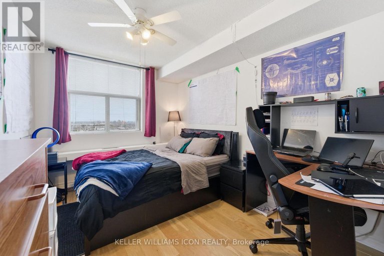 29399608/1011-2760-carousel-crescent/emerald-woodssawmill-creek/ottawa/ontario/K1T2N4_28