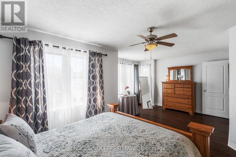 29543010/17-hunterswood-crescent/hunt-club-park/ottawa/ontario/K1G5V1_22