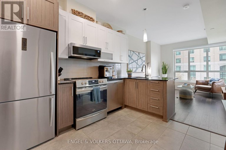 28259084/207-200-inlet-private/chatelaine-village/ottawa/ontario/K4A5H3_6