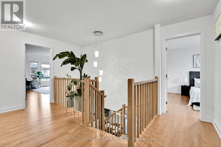 28569381/202-zinnia-way/riverside-southgloucester-glen/ottawa/ontario/K4M0L4_17