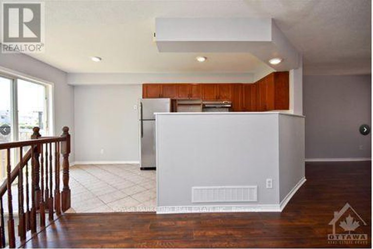 28931530/783-nesting-way/fallingbrookgardenway-south/ottawa/ontario/K4A3X6_13