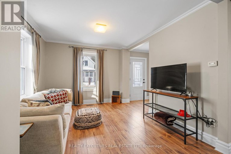 29293048/487-clarence-street/winchester/north-dundas/ontario/K0C2K0_13