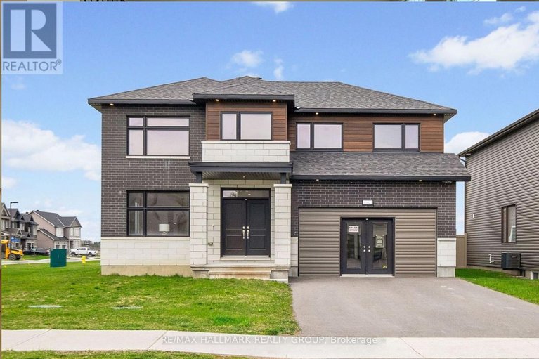 29687418/1971-hawker-private/huntley-ward-south-east/ottawa/ontario/K0A1L0_1